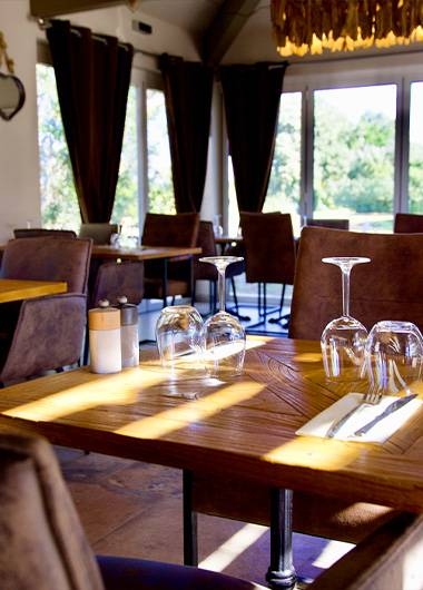 Le restaurant - Restaurant Lenjus - Orange - Restaurant golf Orange